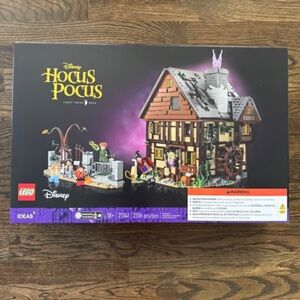 LEGO Disney Hocus Pocus Witch House Set
